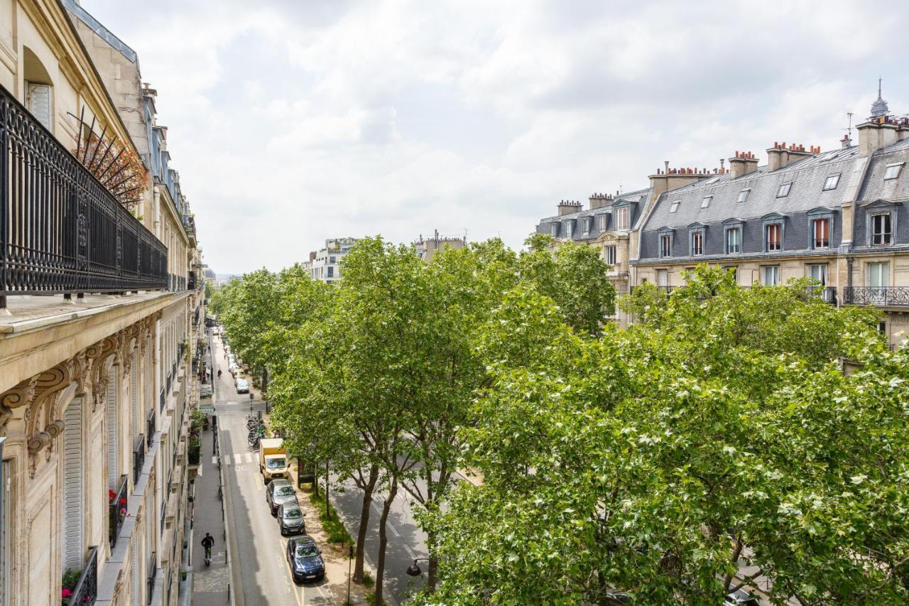 The Eiffel Tower Cosy Nest Appartement